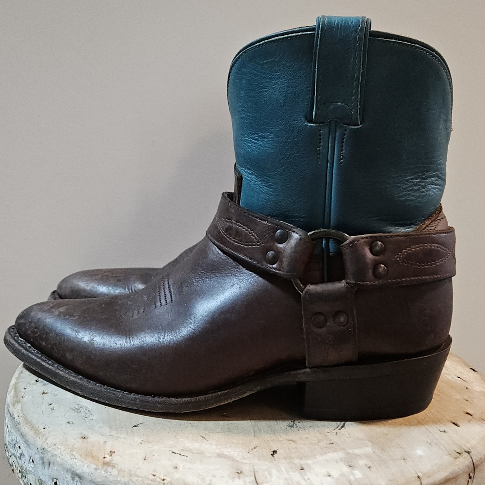 Frye Women’s Billy Short Harness Western Boots 9 B Dark Teal And Brown